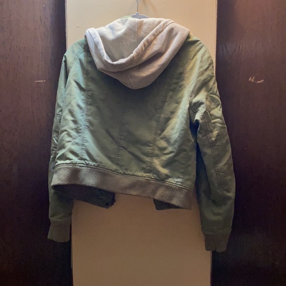 AE jacket - Picture 2 of 2